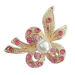 New Bow Brooch Women Pink Gold Pearl Rhinestone Pin Quirky Lizard Boutique